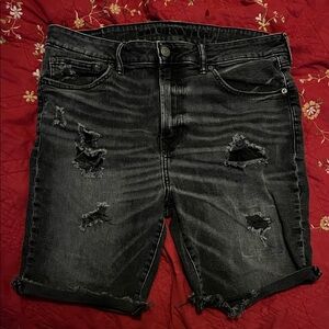 🔥Distressed Black Denim Shorts